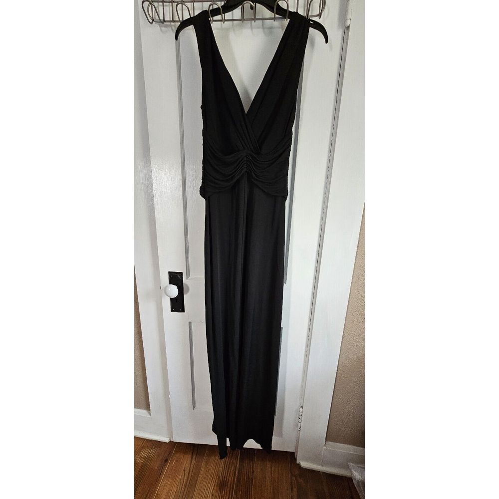 Banana Republic Black Maxi Dress Sz Small Pleated V-Neck Front /Cut Out Back